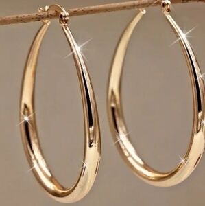 Macy's Gorgeous 18 Karat Gold Plated Earrings